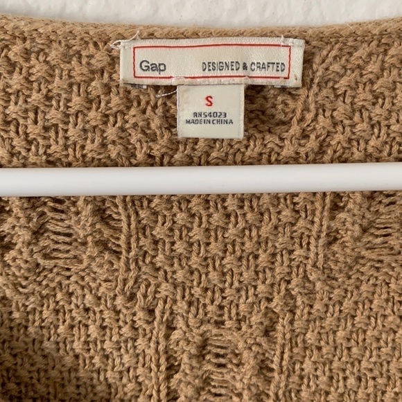 Gap Knit Sweater - Picture 5 of 9